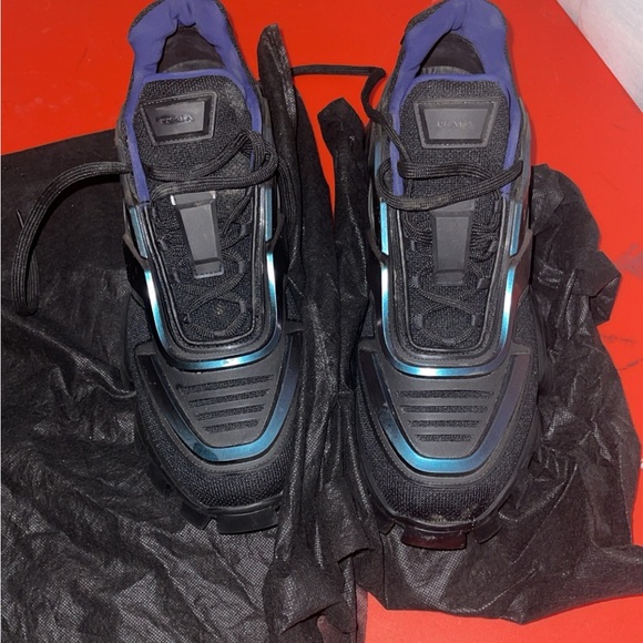 Prada shoes - Picture 4 of 5